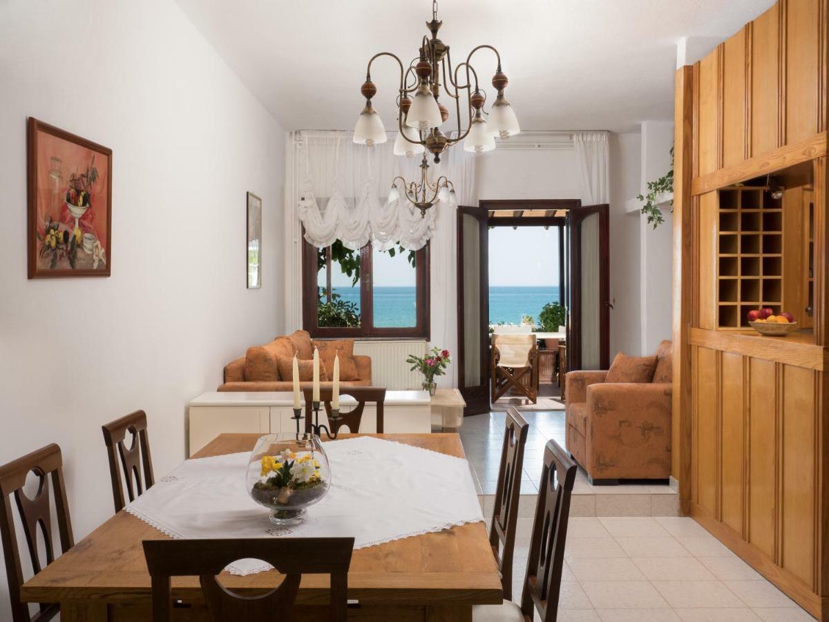 Stalós Romantic Corner Maisonette Houses מראה חיצוני תמונה